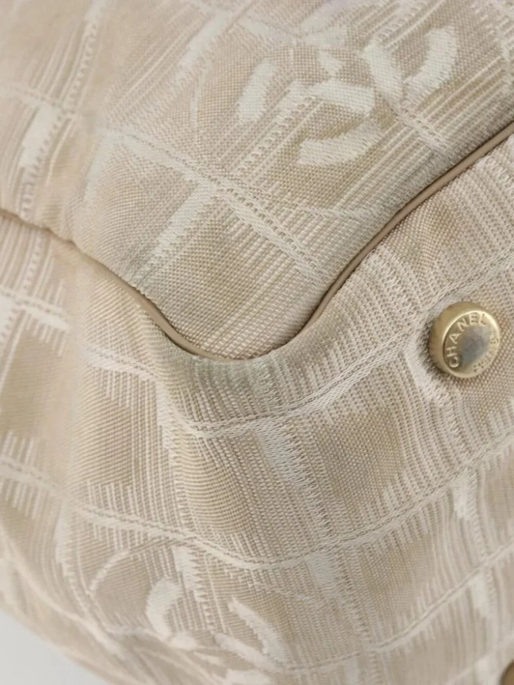 CHANEL corner	rubbing handle：rubbing bag